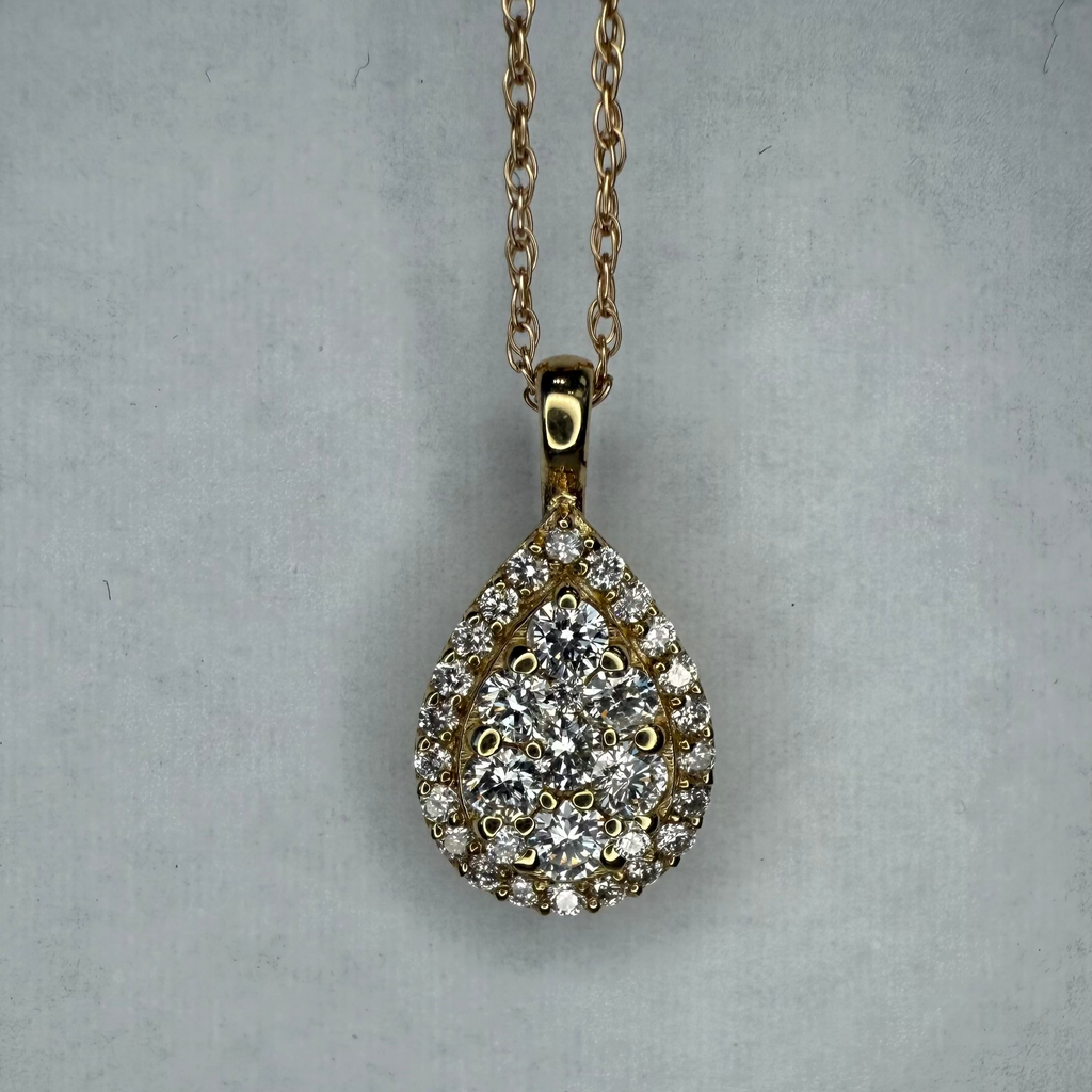 Ladies Tear Drop Pendent With Natural Diamonds