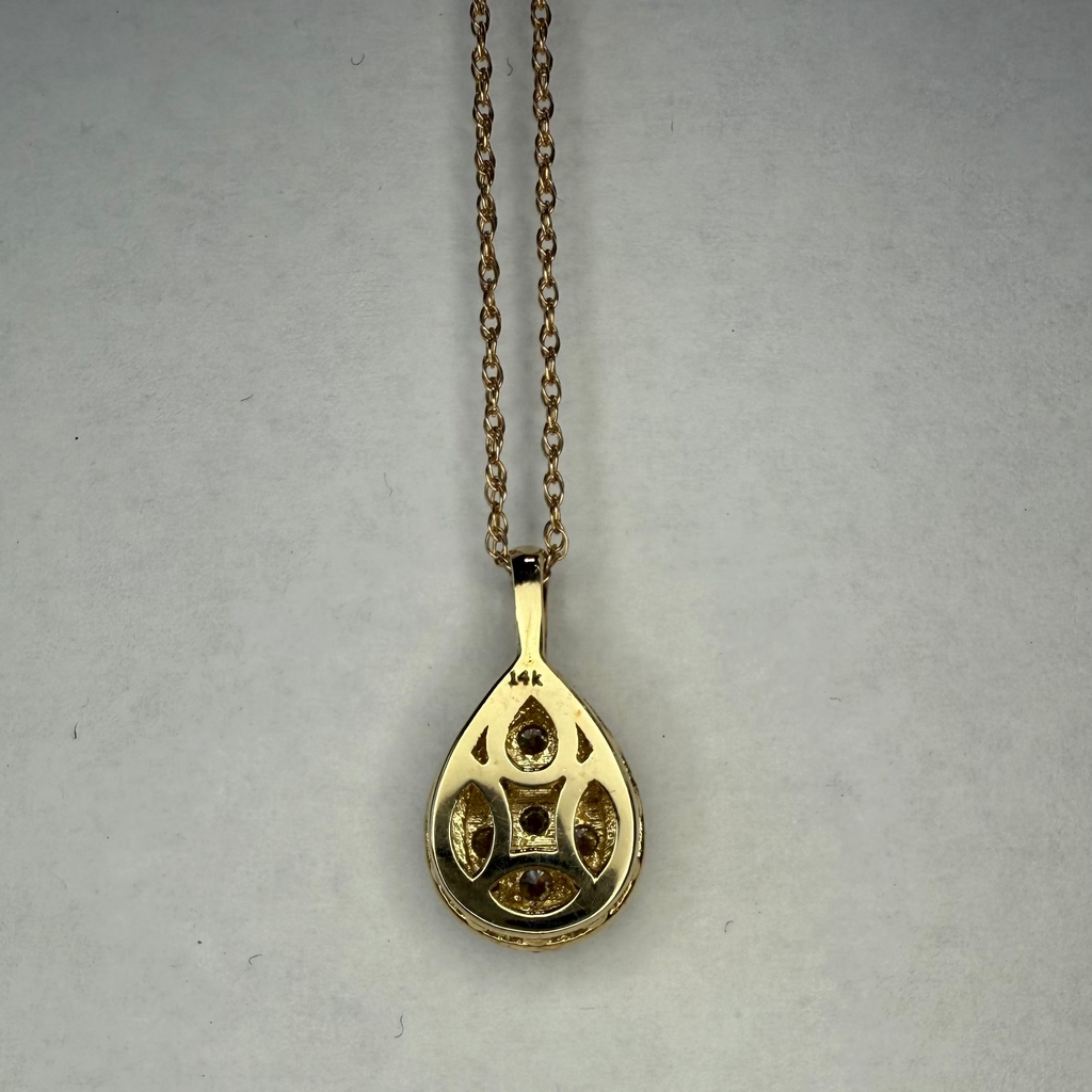 Ladies Tear Drop Pendent With Natural Diamonds