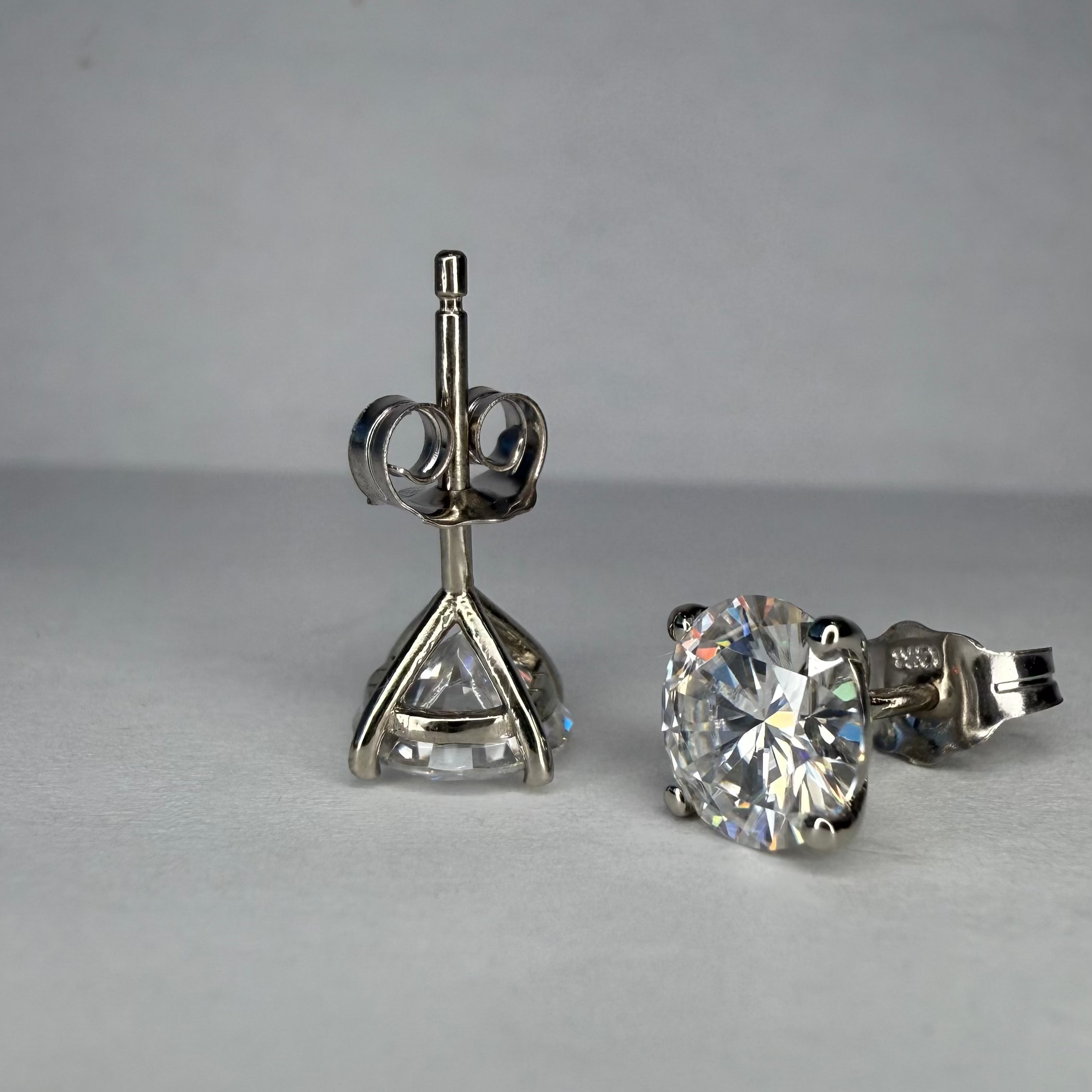 2 Carat Round Lab Grown Diamond Stud Earrings