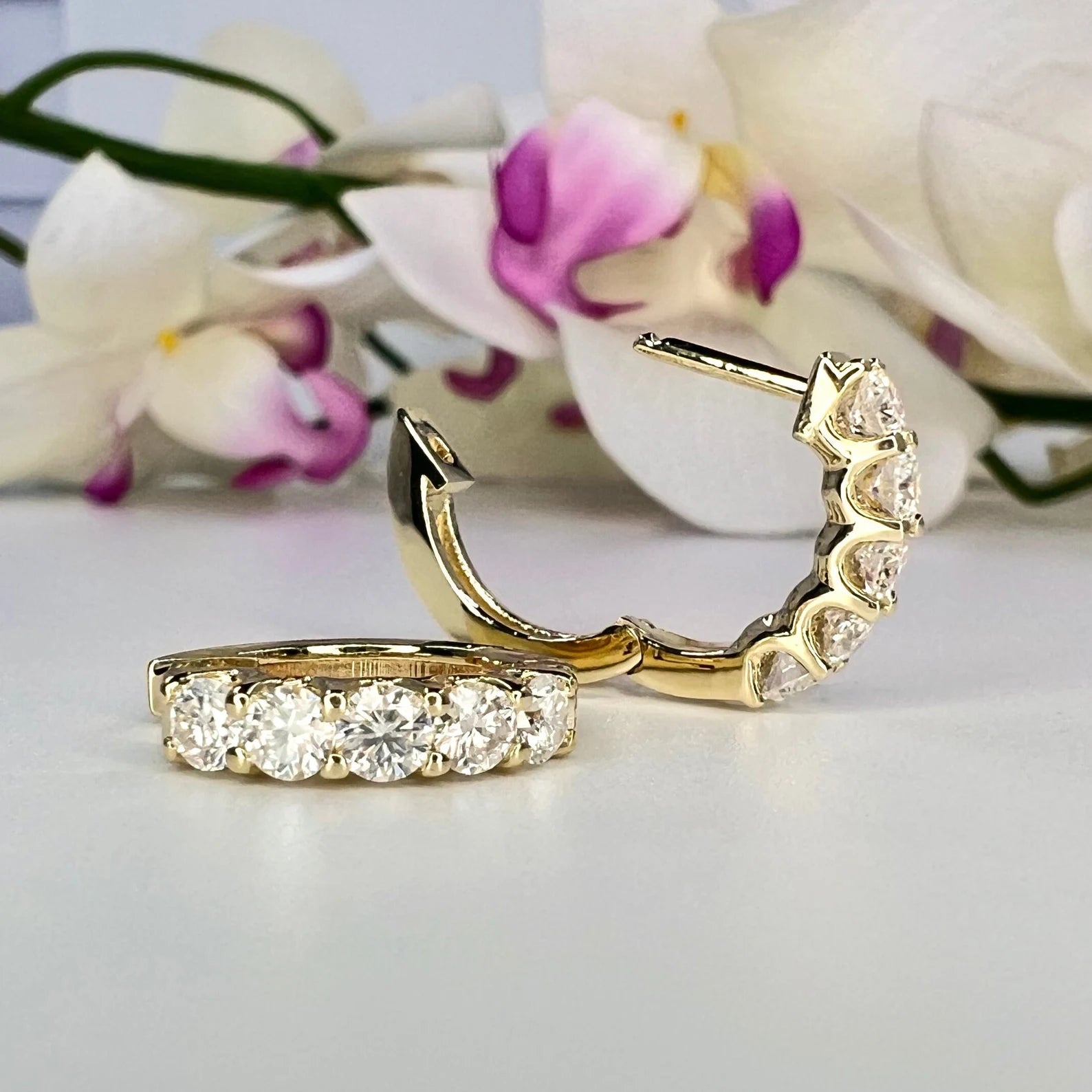 Lab Grown Diamond Hoop Earringsb Huggies