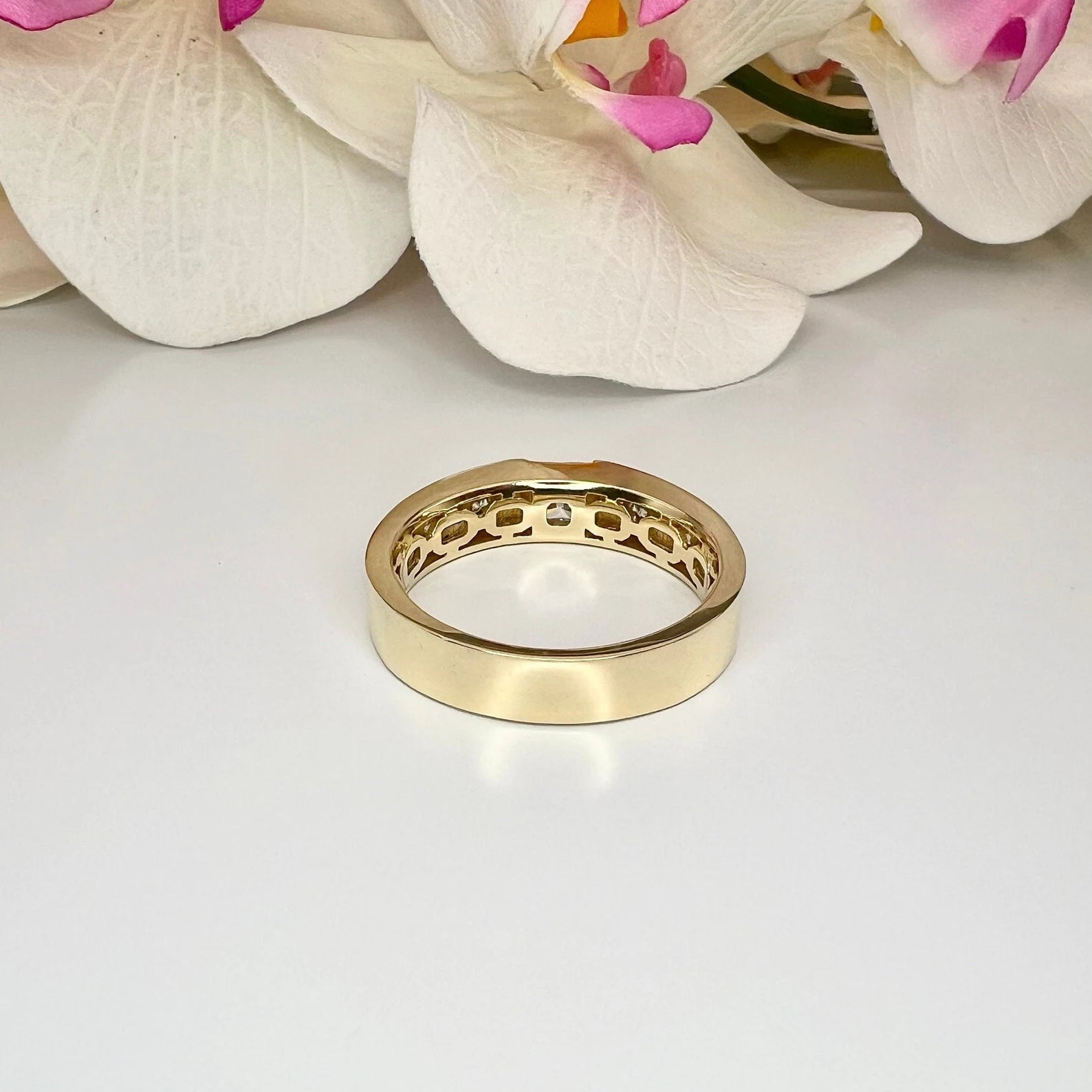 Radiant Cut Men's Lab Grown Diamond Wedding Band 14K Gold