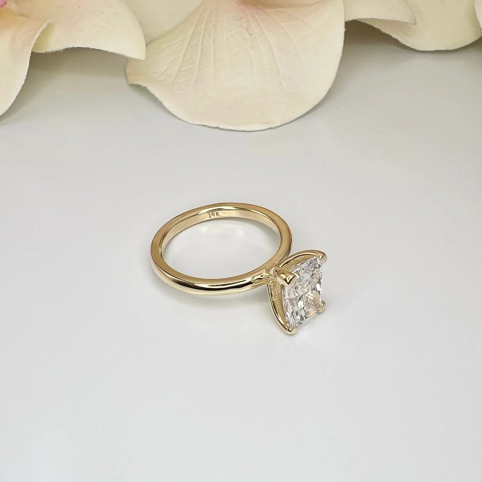14K Solid Gold Lab Grown Diamond Radiant Cut Engagment Ring 2.00 CTW