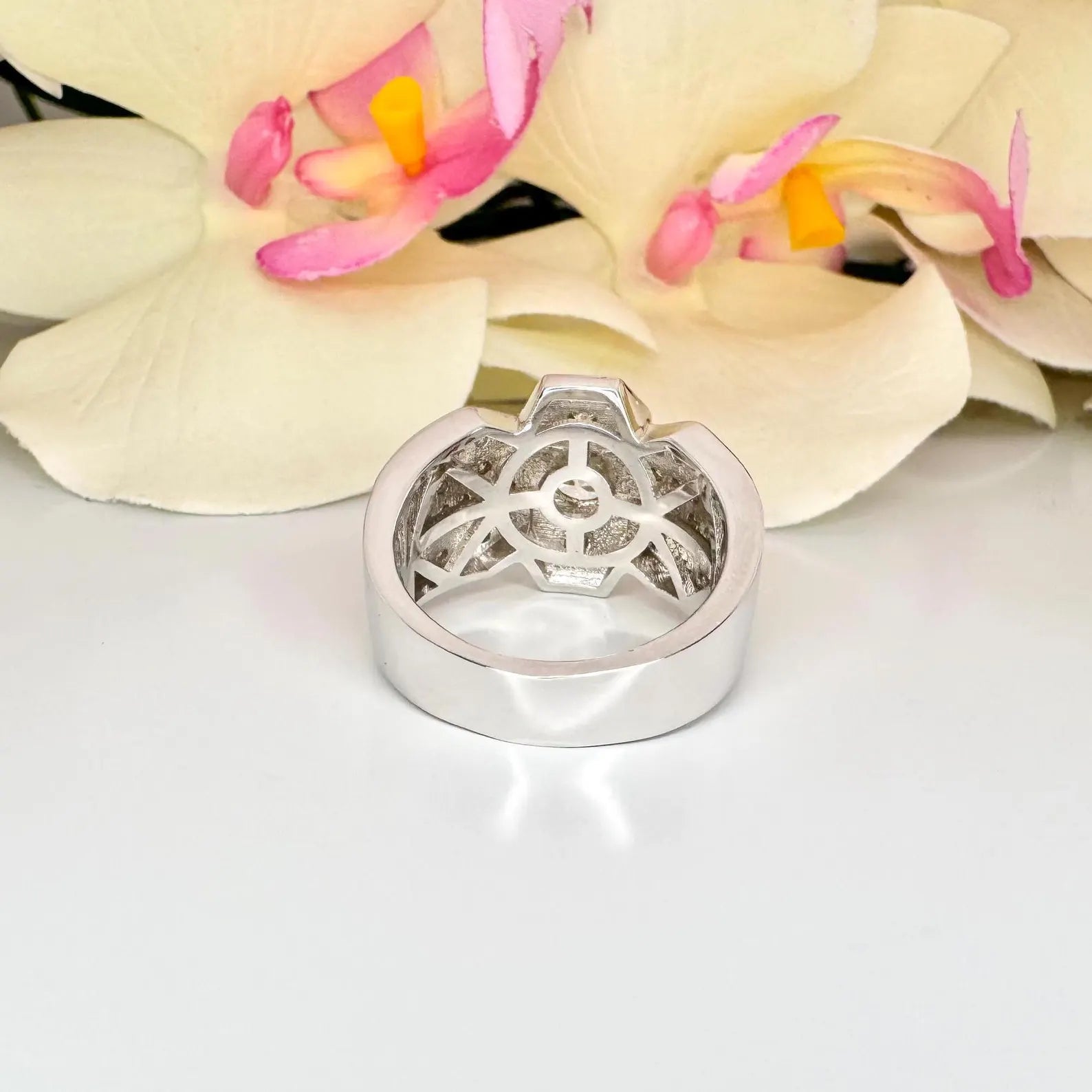 3.35 CTW Lab Grown Diamond Unisex Statement Ring