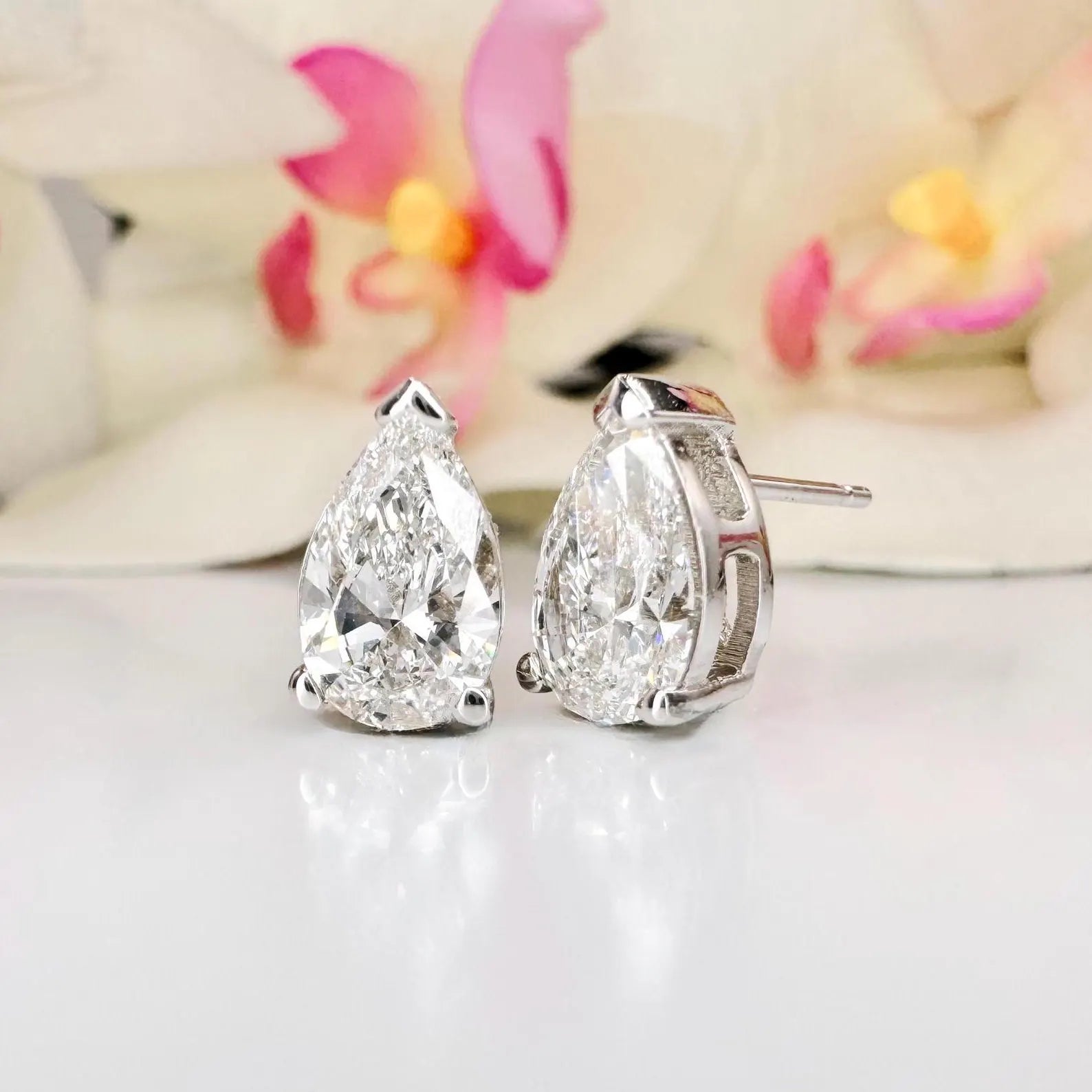2 Carat Pear Shape Lab grown Diamond Stud Earrings