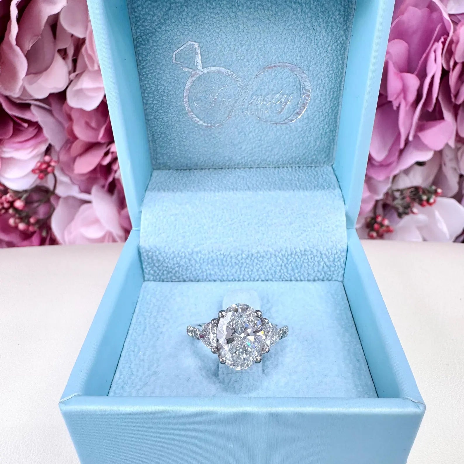 3 Carat Oval Lab Grown Diamond Ladies Engagment Ring 14K Solid Gold