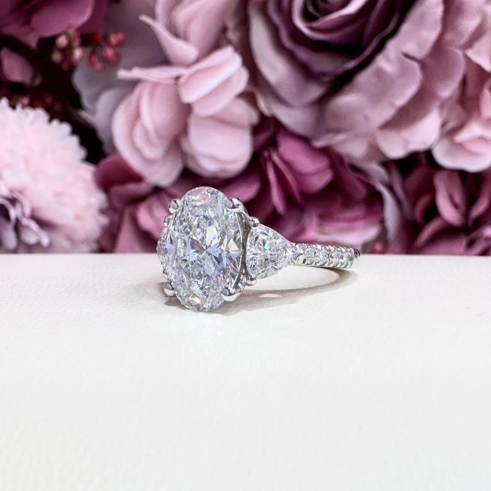 3 Carat Oval Lab Grown Diamond Ladies Engagment Ring 14K Solid Gold