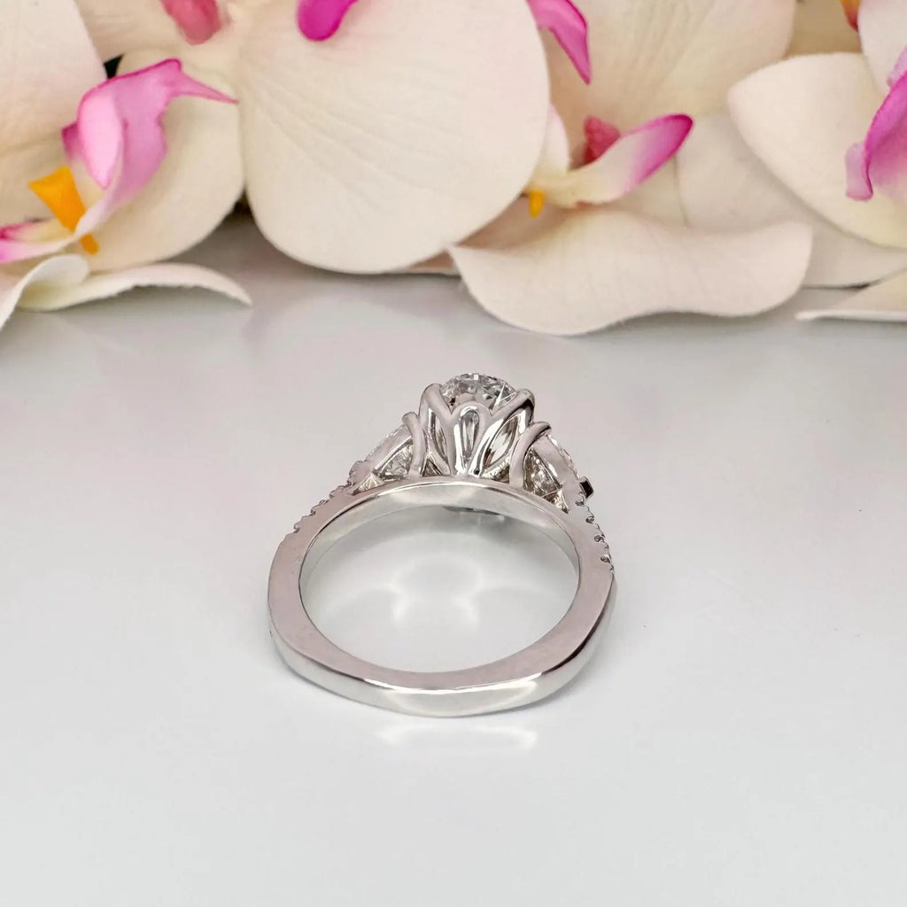 3 Carat Oval Lab Grown Diamond Ladies Engagment Ring 14K Solid Gold