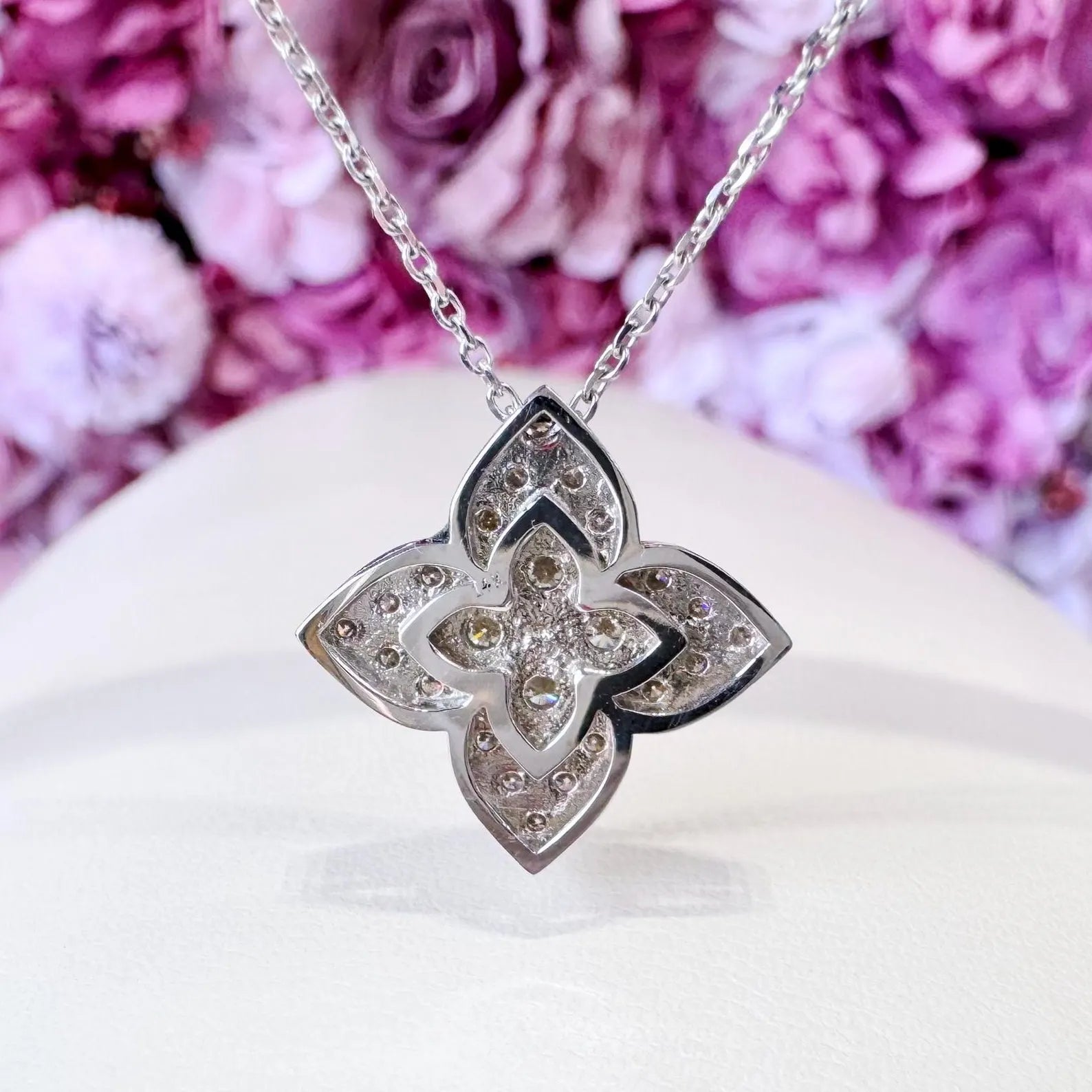 14K Gold Clover Pendant Round Lab Grown Diamond 0.65 CTW