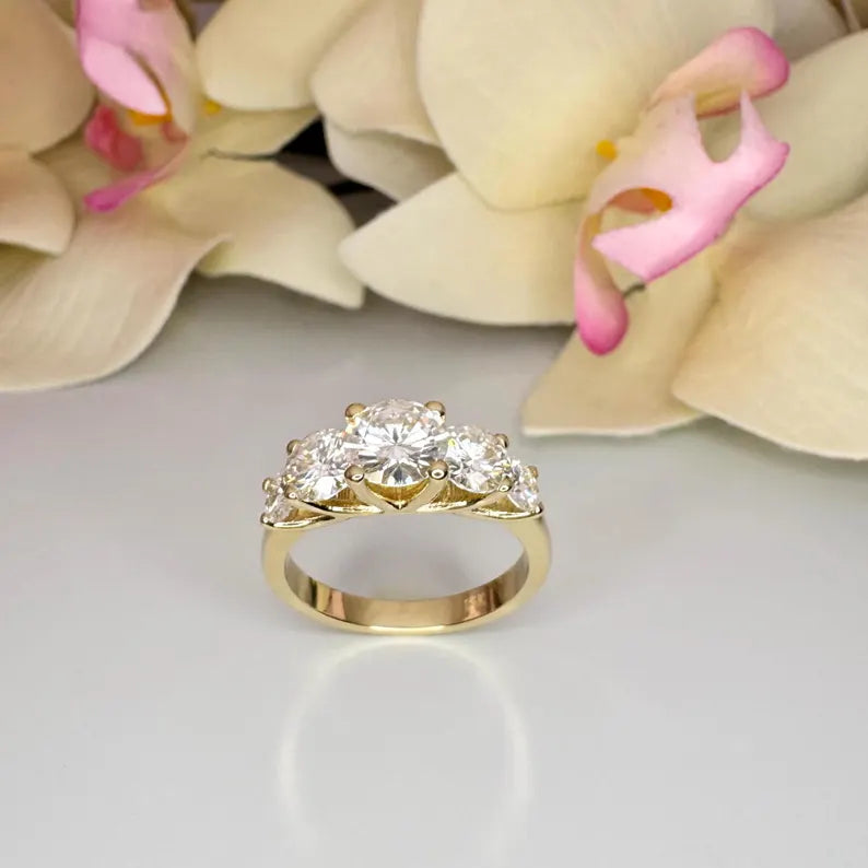 2.5 Carat IGI Certified Lab Grown Diamond Fashion Ring 14K Solid Gold